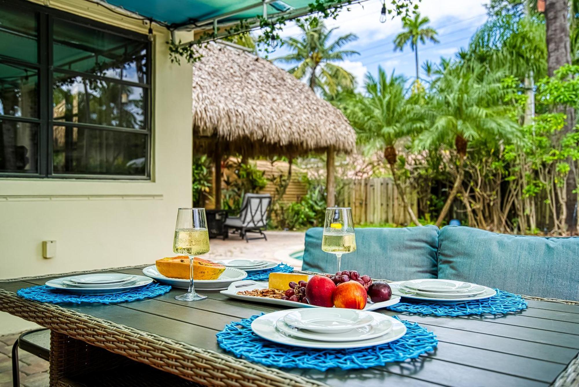 Chic Getaway W Heated Pool & Short Walk To Beach Villa Hollywood Ngoại thất bức ảnh